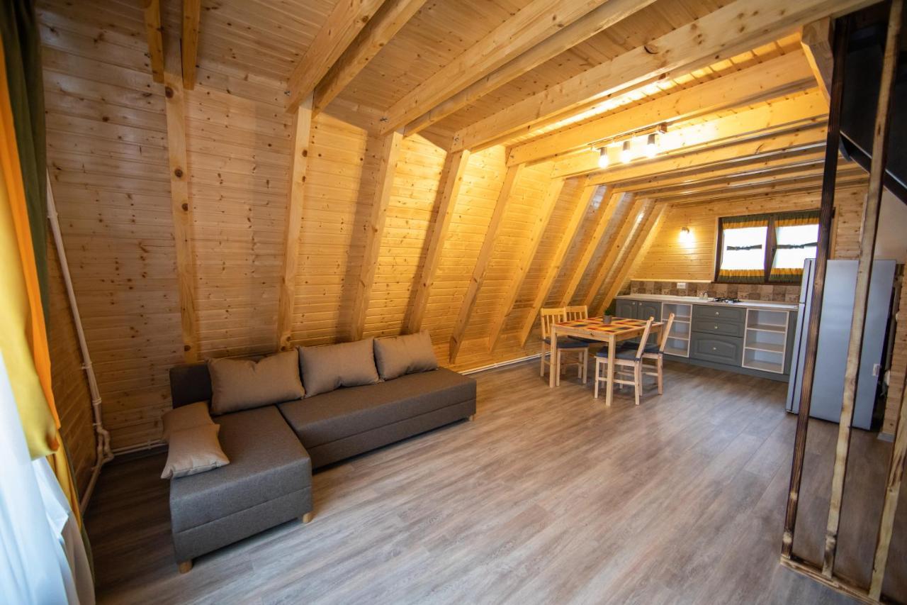 Catunul Din Podei A-Frame Dragoslavele Exterior foto